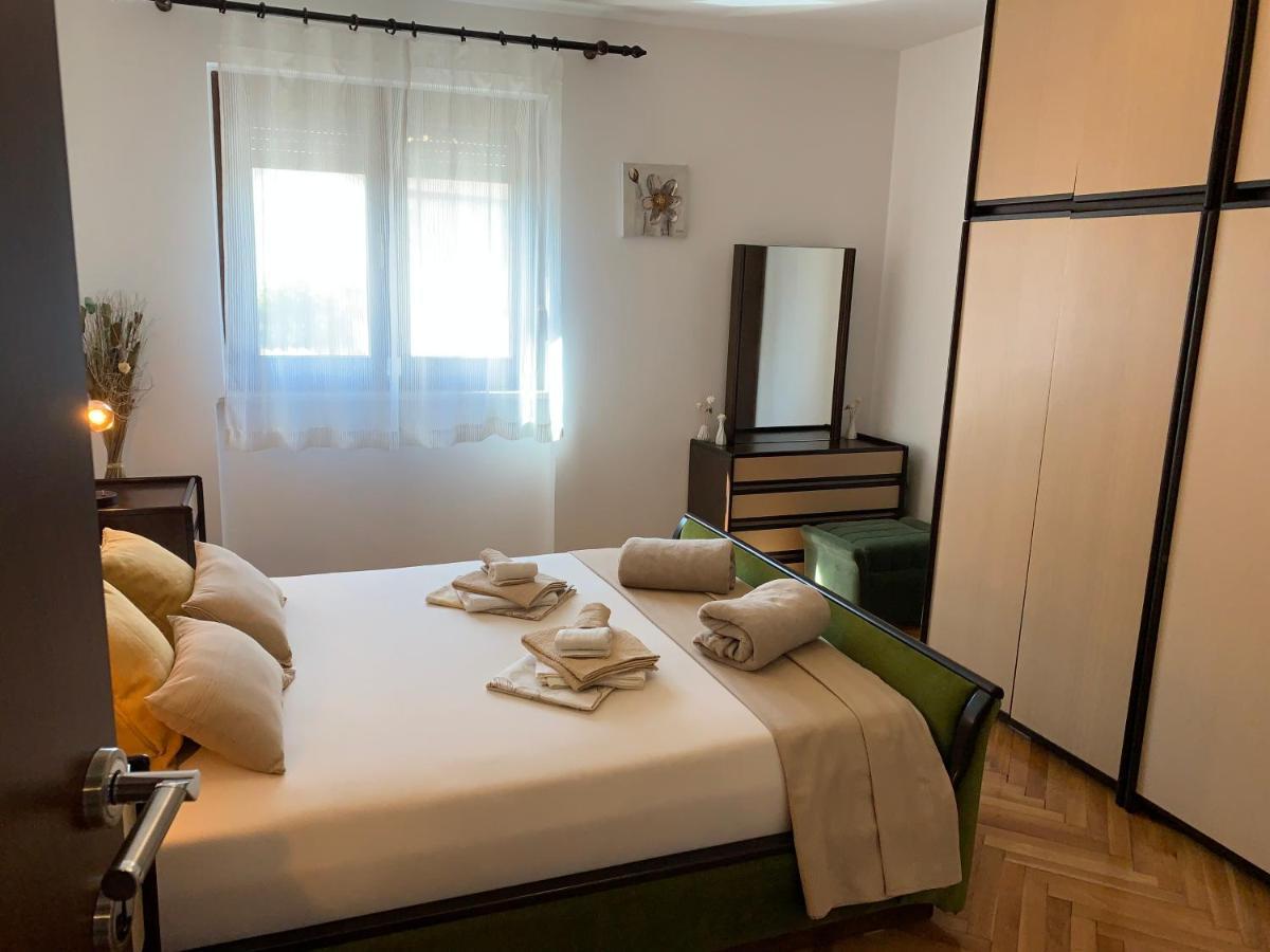 Puntižela-Patty Apartment Pula Bagian luar foto