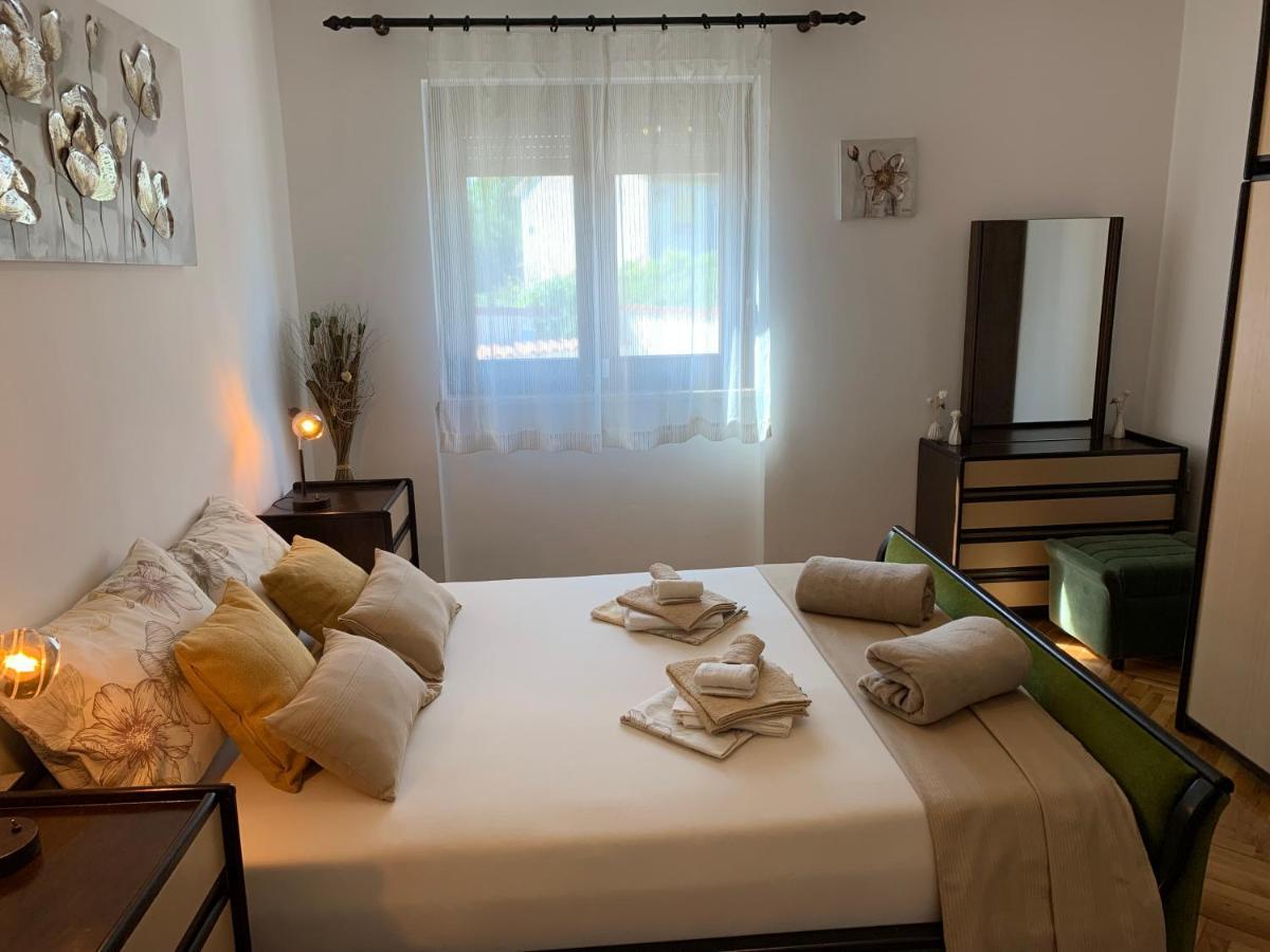 Puntižela-Patty Apartment Pula Bagian luar foto
